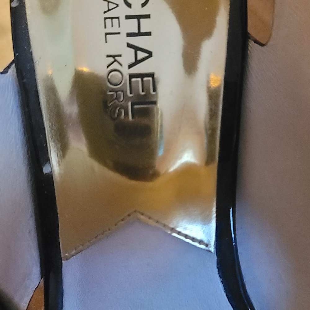 Michael Kors Sandals - Picture 4 of 6